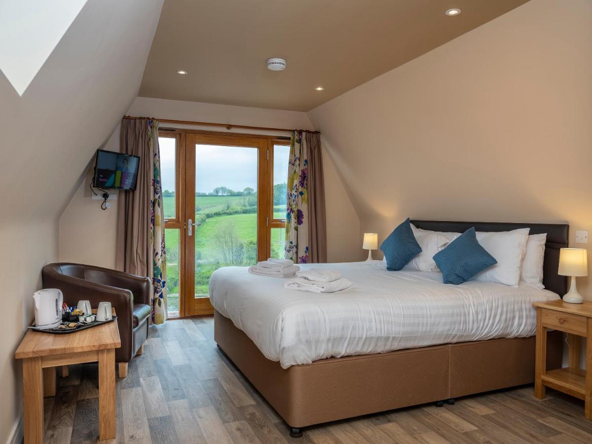 The Poltimore Inn North Molton 外观 照片